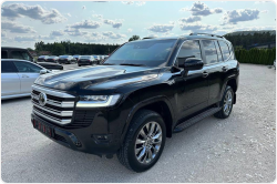 Toyota Land Cruiser 300 Guard Inkas B6+ бензин 2025 id-1005790