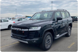 Toyota Land Cruiser 300 GR Sport бензин 2025 id-1006079