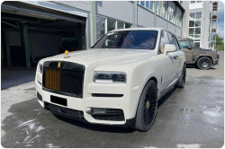 Rolls-Royce Cullinan Black Badge Mansory бензин 2024 id-1008436