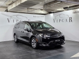 Купить с пробегом Chrysler Pacifica гибрид 2017 id-1007170 в Украине