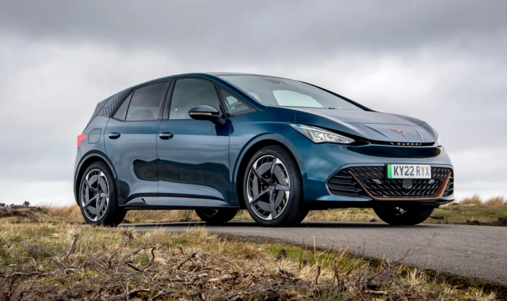 Обзор электрокара Cupra Born 2022: рождение новой эпохи