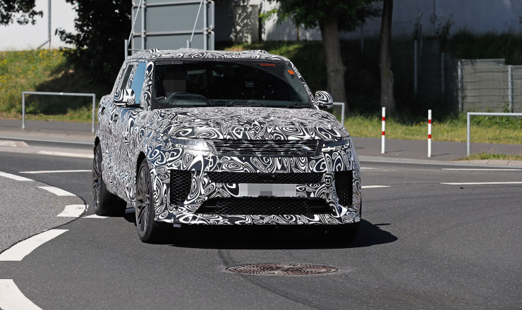 Range Rover Sport SVR 2023: все, що відомо