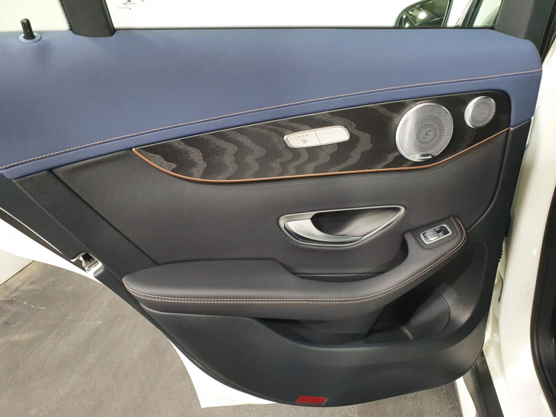 Mercedes-Benz EQC 400 4matic электро 2024 id-1005599 Купить Mercedes-Benz EQC 400 4matic электро 2024 id-1005599 в Киеве, Фото №22