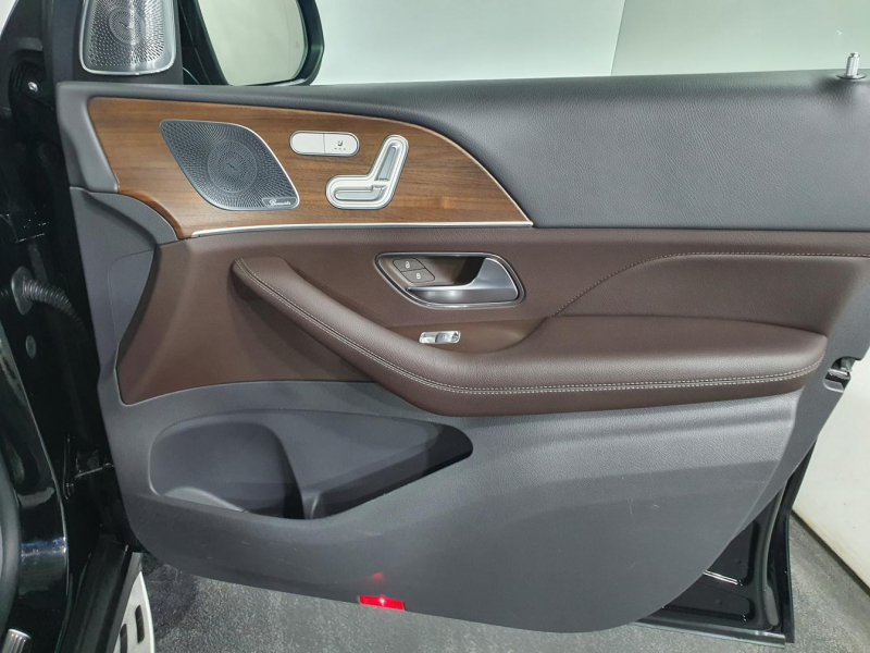 Mercedes-Benz GLS 400D AMG дизель 2019 id-1005576 Купить Mercedes-Benz GLS 400D AMG дизель 2019 id-1005576 в Киеве, Фото №34