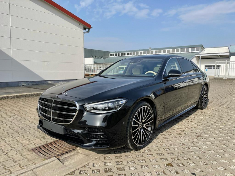 Купить Mercedes-Benz S 500 Long 4Matic бензин 2024 id-1005528 в Киеве, Фото №2