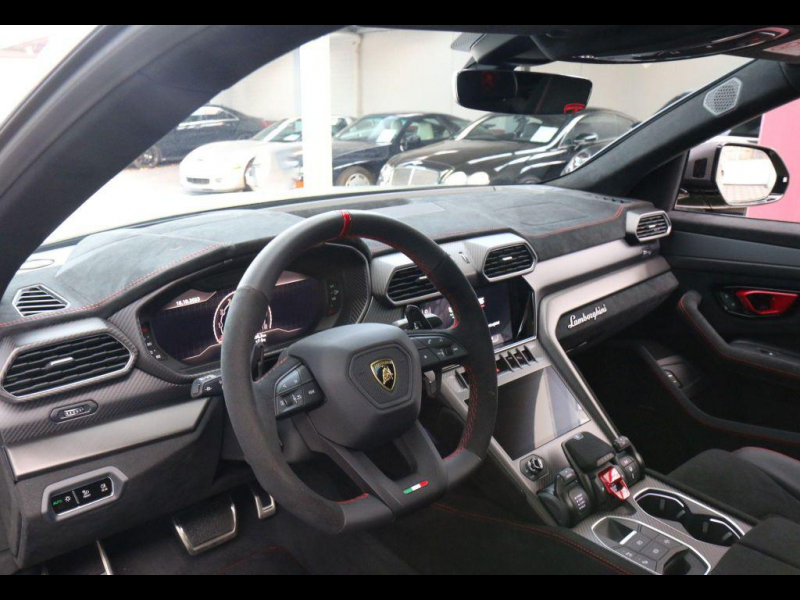 Lamborghini Urus Performante бензин 2024 id-1005521 Купить Lamborghini Urus Performante бензин 2024 id-1005521 в Киеве, Фото №5