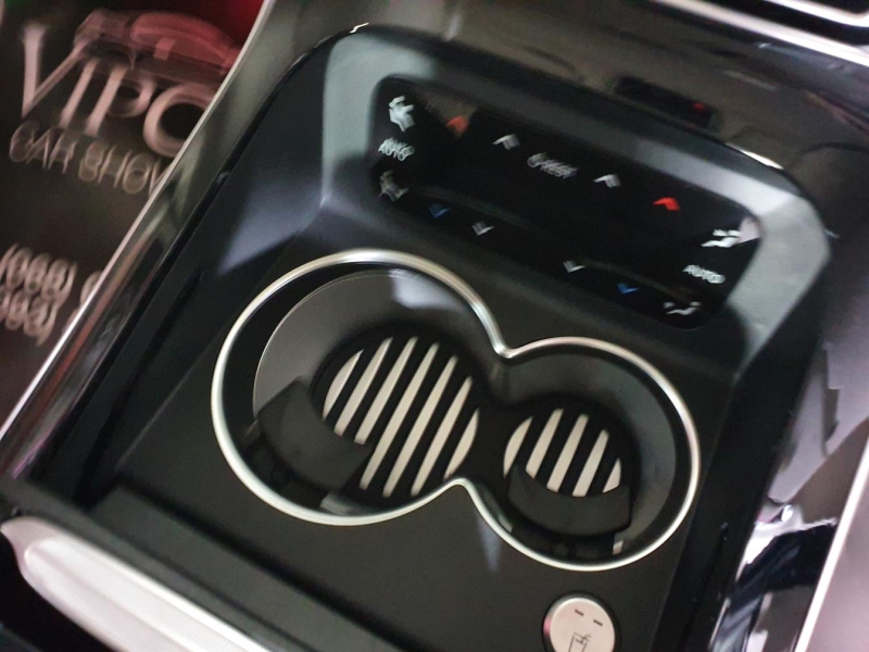 Mercedes-Benz S 500 Long 4Matic бензин 2025 id-1005484 Купить Mercedes-Benz S 500 Long 4Matic бензин 2025 id-1005484 в Киеве, Фото №34