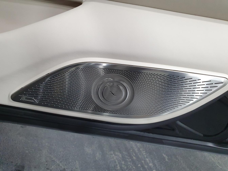 Mercedes-Benz S 500 Long 4Matic бензин 2025 id-1005484 Купить Mercedes-Benz S 500 Long 4Matic бензин 2025 id-1005484 в Киеве, Фото №52