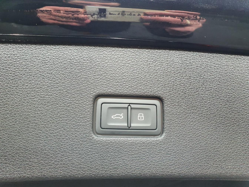 Audi RS Q8 бензин 2024 id-1005483 Купить Audi RS Q8 бензин 2024 id-1005483 в Киеве, Фото №21