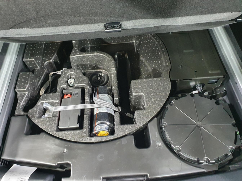 Audi RS Q8 бензин 2024 id-1005483 Купить Audi RS Q8 бензин 2024 id-1005483 в Киеве, Фото №23