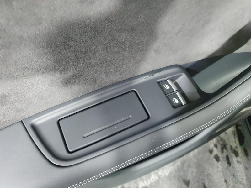 Audi RS Q8 бензин 2024 id-1005483 Купить Audi RS Q8 бензин 2024 id-1005483 в Киеве, Фото №29