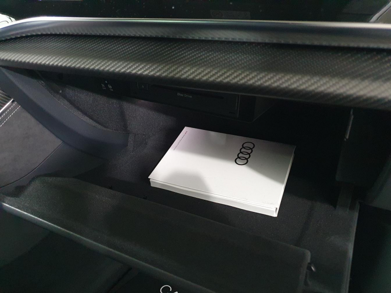 Audi RS Q8 бензин 2024 id-1005483 Купить Audi RS Q8 бензин 2024 id-1005483 в Киеве, Фото №44