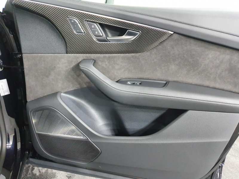 Audi RS Q8 бензин 2024 id-1005483 Купить Audi RS Q8 бензин 2024 id-1005483 в Киеве, Фото №46