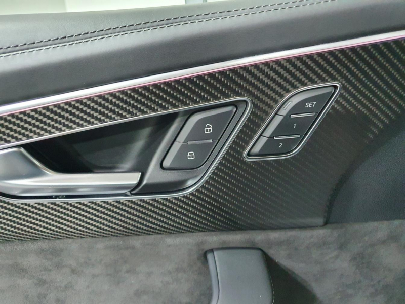 Audi RS Q8 бензин 2024 id-1005483 Купить Audi RS Q8 бензин 2024 id-1005483 в Киеве, Фото №54