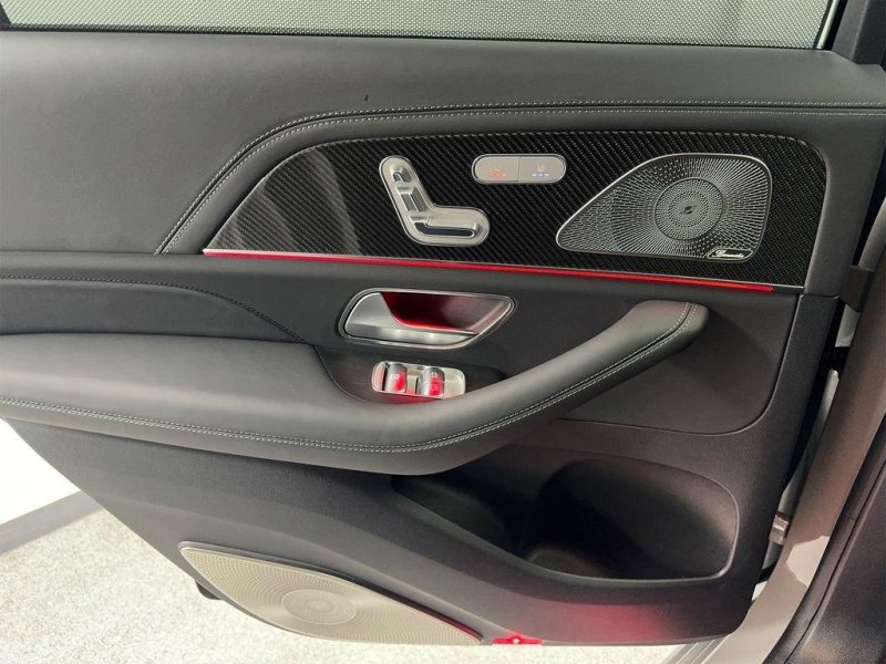 Mercedes-Benz GLS 63 AMG Brabus 800 бензин 2025 id-1005419 Купить Mercedes-Benz GLS 63 AMG Brabus 800 бензин 2025 id-1005419 в Киеве, Фото №26