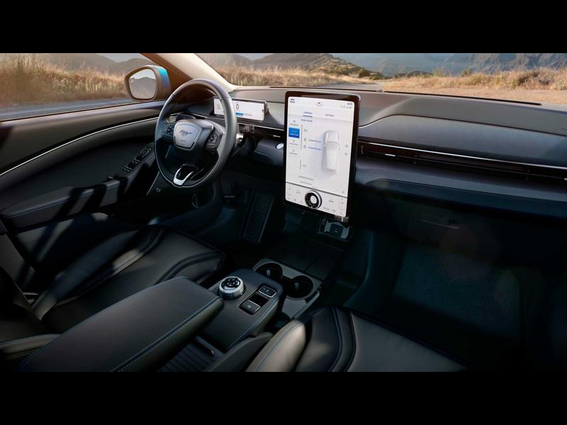 Ford Mustang Mach-E электро 2021 id-1005411 Купить Ford Mustang Mach-E электро 2021 id-1005411 в Киеве, Фото №4