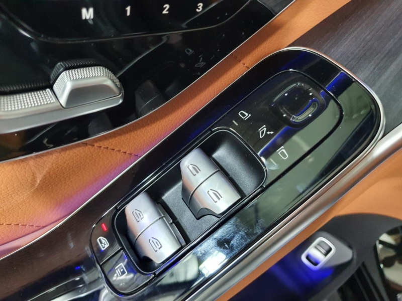 Mercedes-Benz S 400D 4Matic Long дизель 2025 id-1005378 Купить Mercedes-Benz S 400D 4Matic Long дизель 2025 id-1005378 в Киеве, Фото №40