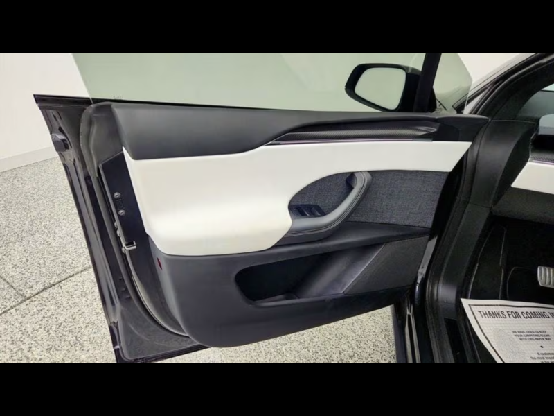 Купить Tesla Model X Plaid электро 2026 id-1005370 в Киеве, Фото №5