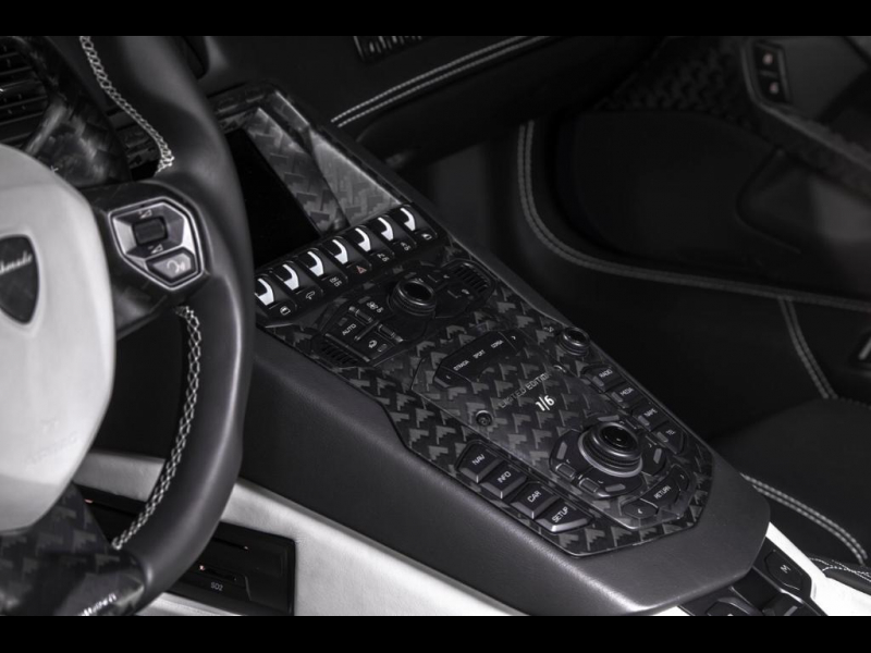 Lamborghini Aventador Carbonado Limited 1of 6 бензин 2021 id-1005365 Купить Lamborghini Aventador Carbonado Limited 1of 6 бензин 2021 id-1005365 в Киеве, Фото №18