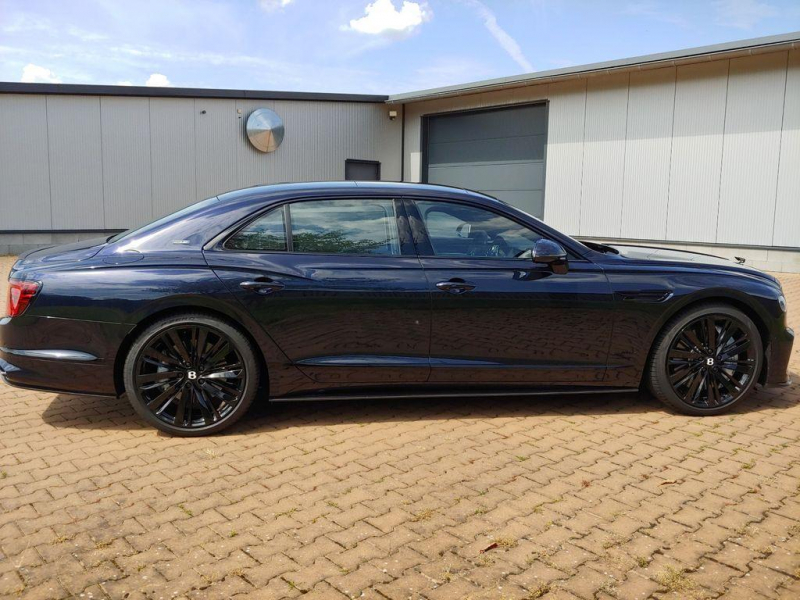 Купить Bentley Flying Spur Speed Edition 12 бензин 2024 id-1005334 в Киеве, Фото №6