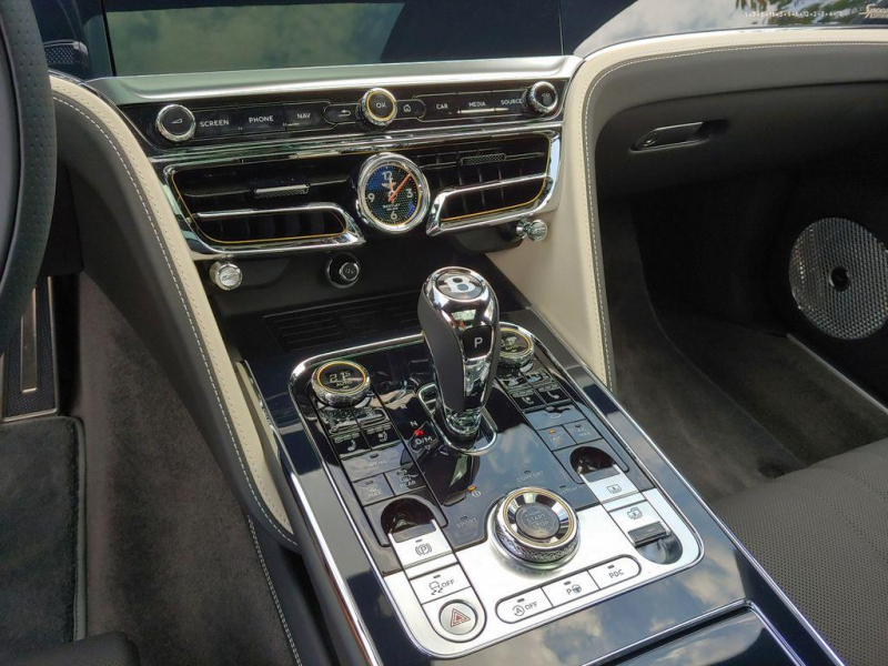 Купить Bentley Flying Spur Speed Edition 12 бензин 2024 id-1005334 в Киеве, Фото №11