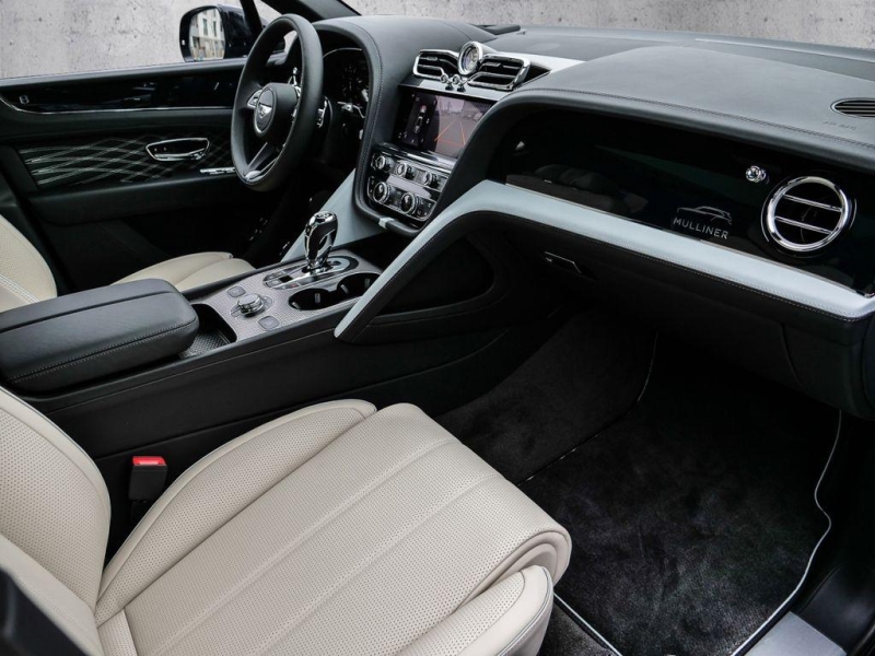Купить Bentley Bentayga EWB Mulliner бензин 2025 id-1005333 в Киеве, Фото №6