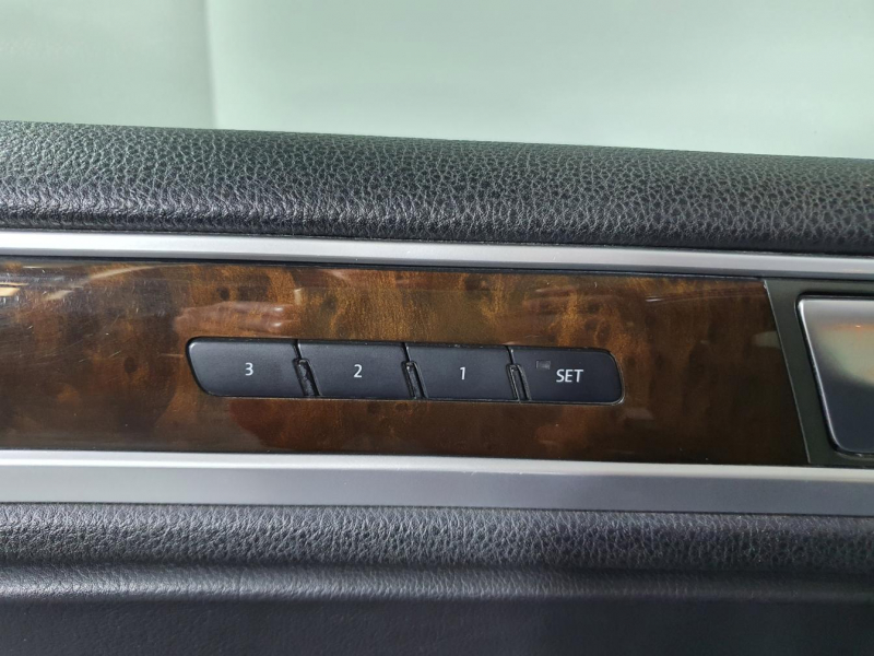Volkswagen Touareg 3.0 TDI дизель 2014 id-1005328 Купить Volkswagen Touareg 3.0 TDI дизель 2014 id-1005328 в Киеве, Фото №44