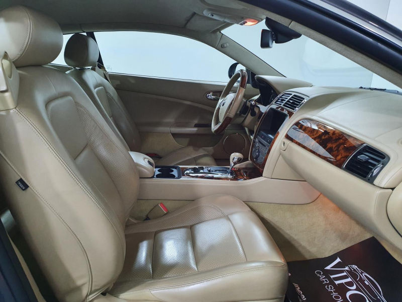 Jaguar XK 8 бензин 2008 id-1005248 Купить Jaguar XK 8 бензин 2008 id-1005248 в Киеве, Фото №20