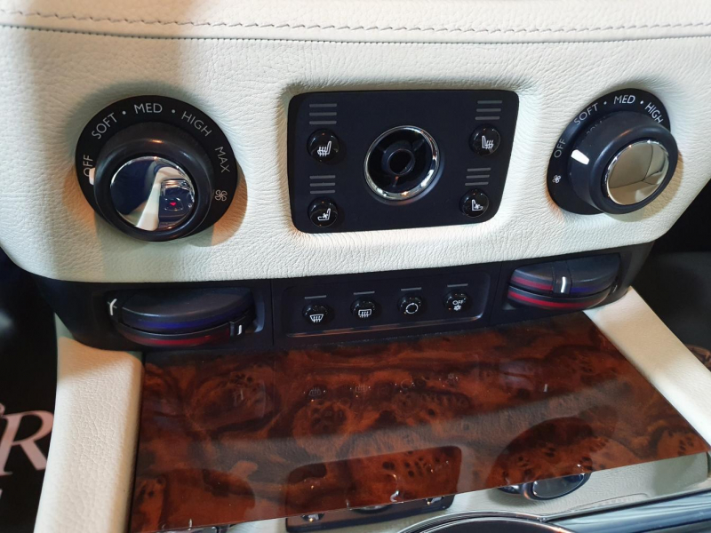 Rolls-Royce Ghost бензин 2012 id-1005242 Купить Rolls-Royce Ghost бензин 2012 id-1005242 в Киеве, Фото №57