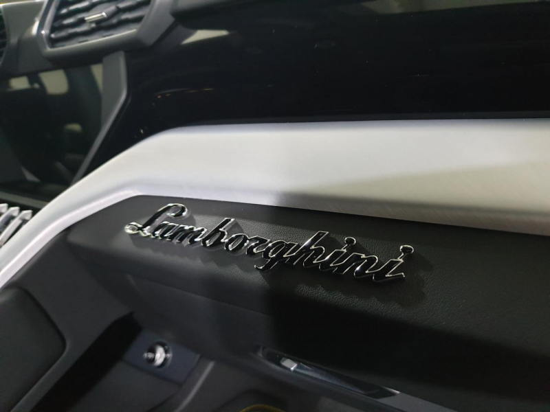 Lamborghini Urus бензин 2019 id-1005170 Купить Lamborghini Urus бензин 2019 id-1005170 в Киеве, Фото №40