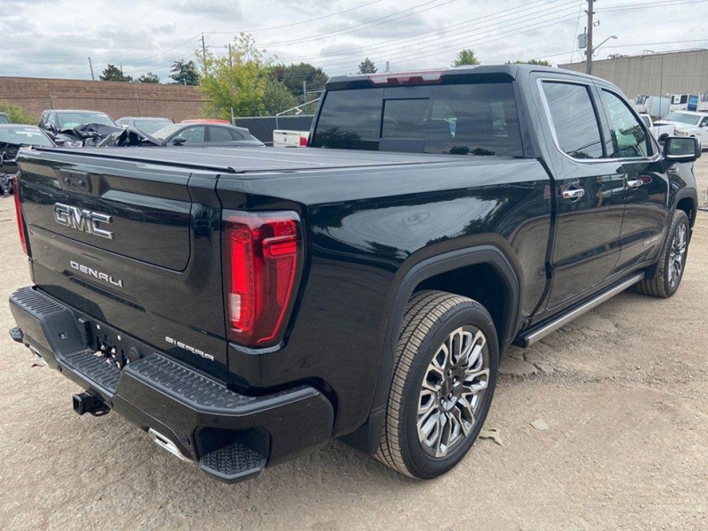 Купить GMC Sierra Denali бензин 2026 id-1005155 в Киеве, Фото №3