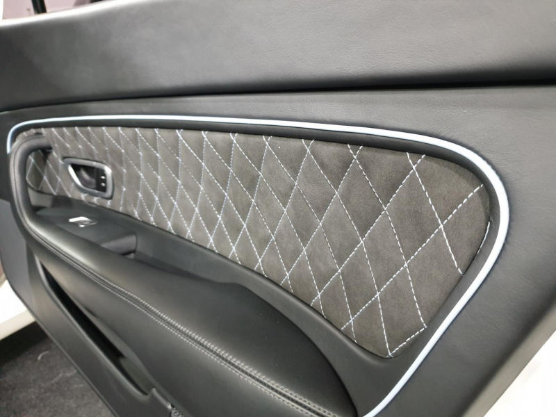 Bentley Continental Supersport Cabrio бензин 2011 id-1005143 Купить Bentley Continental Supersport Cabrio бензин 2011 id-1005143 в Киеве, Фото №44
