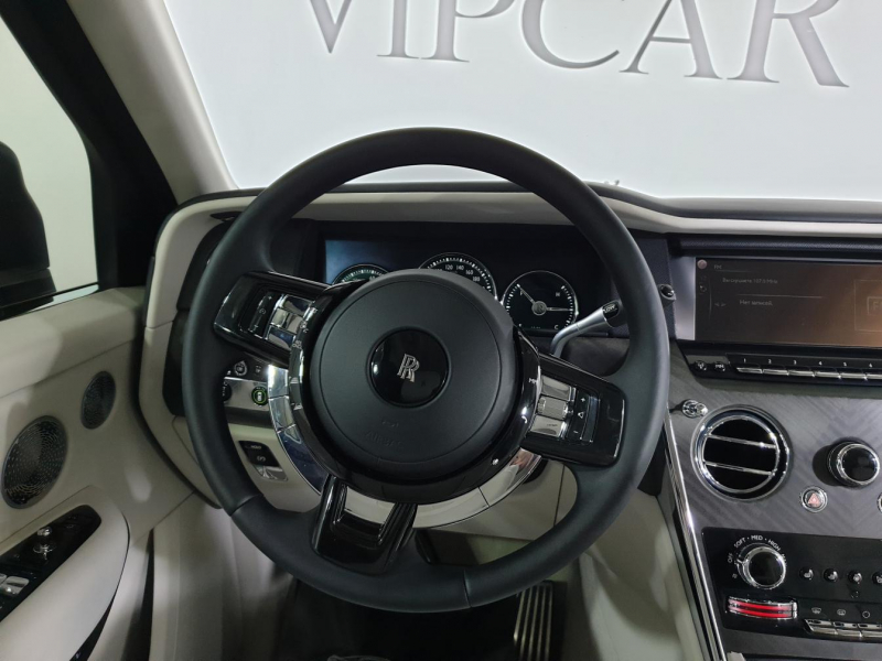 Rolls-Royce Cullinan бензин 2019 id-1005128 Купить Rolls-Royce Cullinan бензин 2019 id-1005128 в Киеве, Фото №54