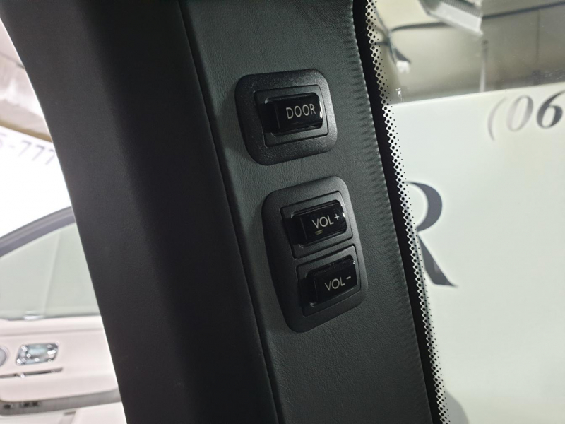 Rolls-Royce Cullinan бензин 2019 id-1005128 Купить Rolls-Royce Cullinan бензин 2019 id-1005128 в Киеве, Фото №55