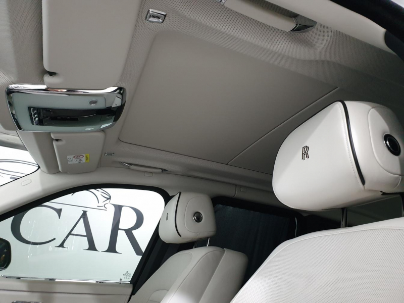 Rolls-Royce Cullinan бензин 2019 id-1005128 Купить Rolls-Royce Cullinan бензин 2019 id-1005128 в Киеве, Фото №74