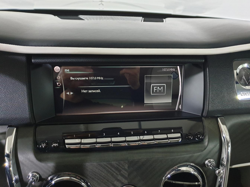 Rolls-Royce Cullinan бензин 2019 id-1005128 Купить Rolls-Royce Cullinan бензин 2019 id-1005128 в Киеве, Фото №91