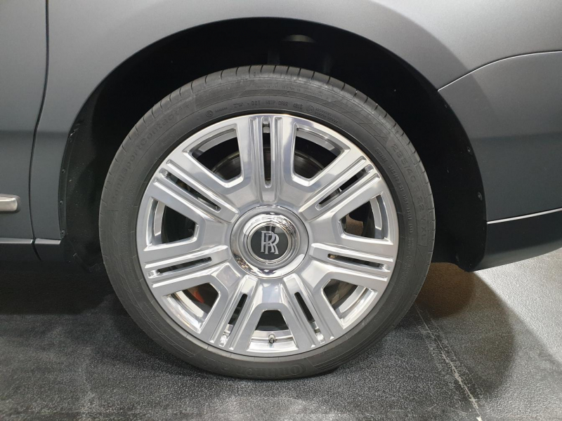 Rolls-Royce Cullinan бензин 2019 id-1005128 Купить Rolls-Royce Cullinan бензин 2019 id-1005128 в Киеве, Фото №128