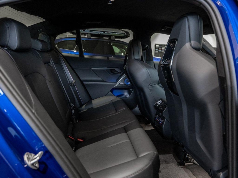 Купить BMW M5 гибрид 2026 id-1005063 в Киеве, Фото №10