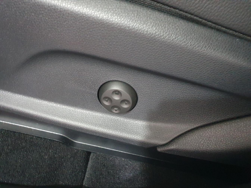 Mercedes-Benz EQC 400 4matic электро 2024 id-1004927 Купить Mercedes-Benz EQC 400 4matic электро 2024 id-1004927 в Киеве, Фото №40