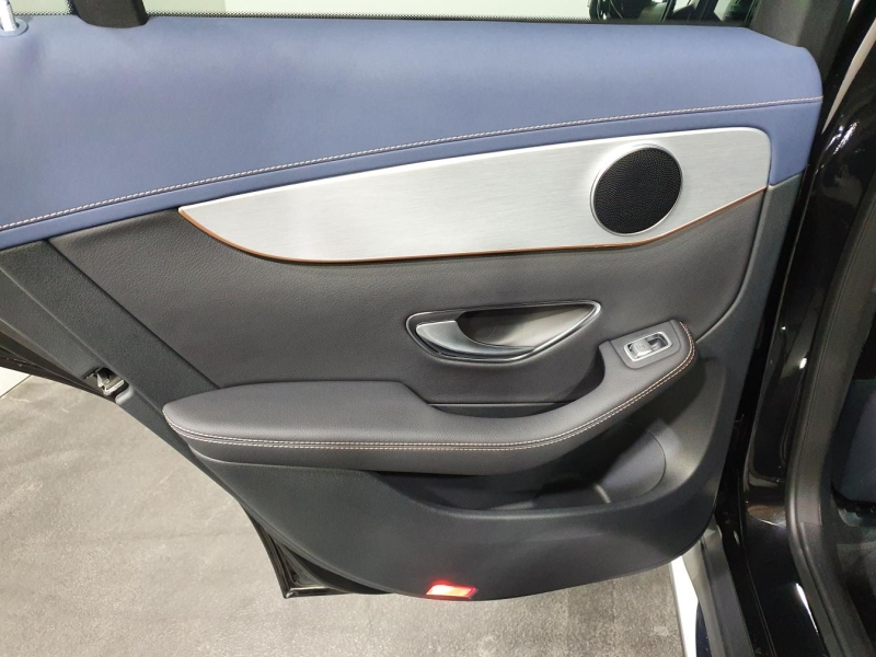 Купить Mercedes-Benz EQC 400 4matic электро 2026 id-1004927 в Киеве, Фото №22