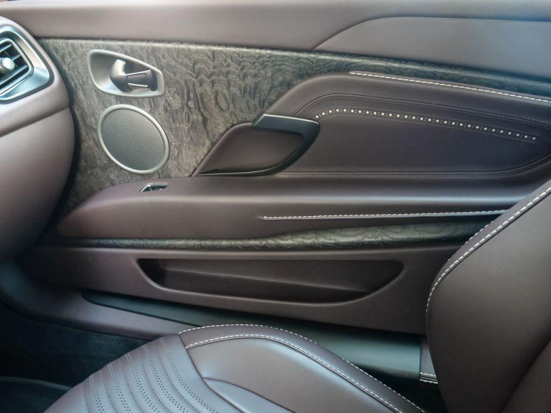 Aston-Martin DB11 бензин 2022 id-1004882 Купить Aston-Martin DB11 бензин 2022 id-1004882 в Киеве, Фото №8