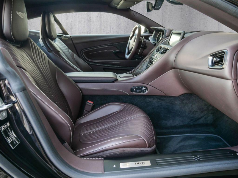 Aston-Martin DB11 бензин 2022 id-1004882 Купить Aston-Martin DB11 бензин 2022 id-1004882 в Киеве, Фото №11