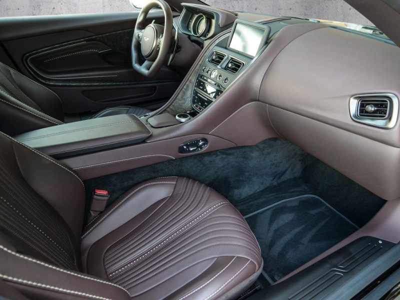 Aston-Martin DB11 бензин 2022 id-1004882 Купить Aston-Martin DB11 бензин 2022 id-1004882 в Киеве, Фото №12