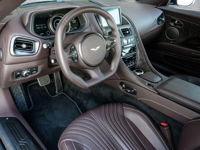 Aston-Martin DB11 бензин 2022 id-1004882 Купить Aston-Martin DB11 бензин 2022 id-1004882 в Киеве, Фото №19