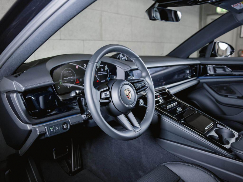 Porsche Panamera 4 бензин 2024 id-1004860 Купить Porsche Panamera 4 бензин 2024 id-1004860 в Киеве, Фото №7
