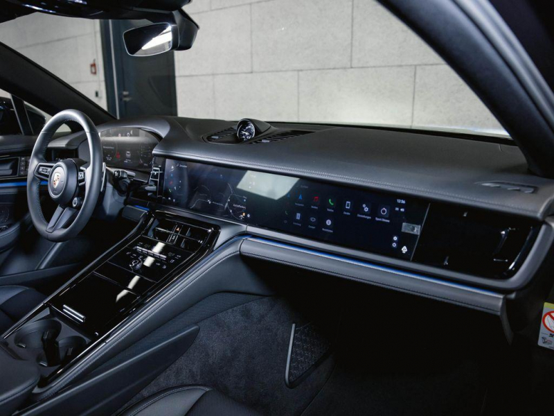 Porsche Panamera 4 бензин 2024 id-1004860 Купить Porsche Panamera 4 бензин 2024 id-1004860 в Киеве, Фото №8