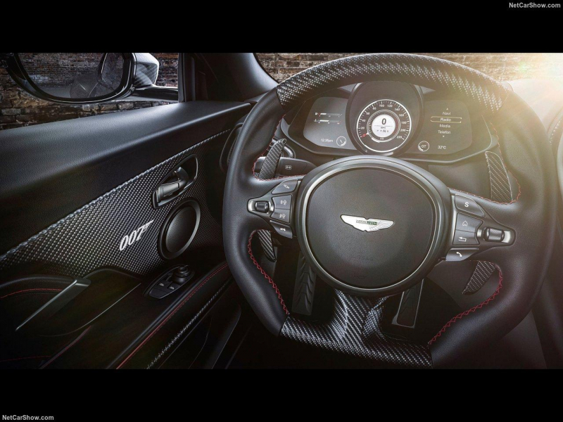 Aston-Martin DBS Superleggera 007 бензин 2021 id-1004849 Купить Aston-Martin DBS Superleggera 007 бензин 2021 id-1004849 в Киеве, Фото №6