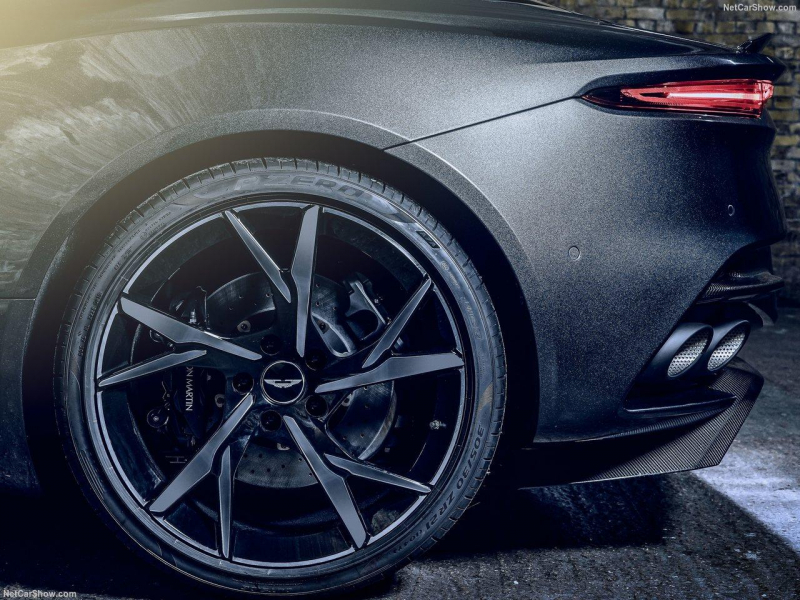 Aston-Martin DBS Superleggera 007 бензин 2021 id-1004849 Купить Aston-Martin DBS Superleggera 007 бензин 2021 id-1004849 в Киеве, Фото №7
