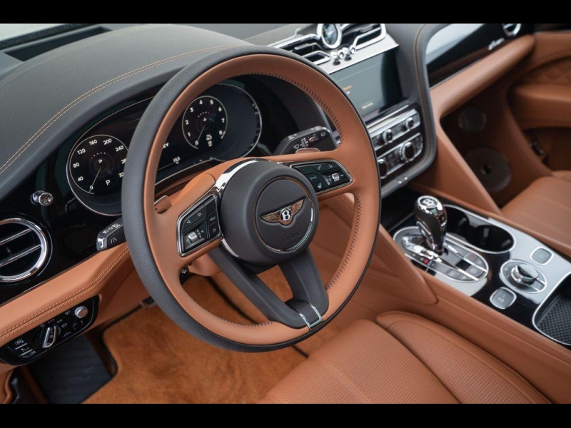 Bentley Bentayga AZURE бензин 2025 id-1004847 Купить Bentley Bentayga AZURE бензин 2025 id-1004847 в Киеве, Фото №7