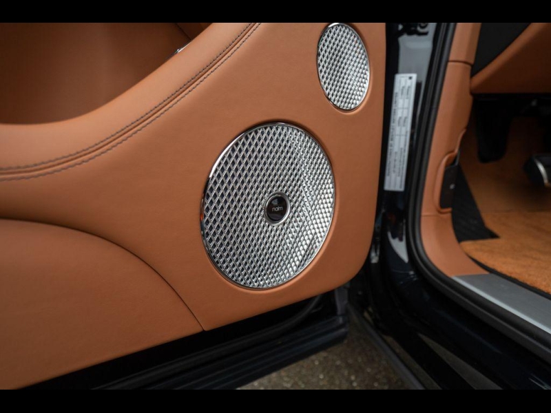 Bentley Bentayga AZURE бензин 2025 id-1004847 Купить Bentley Bentayga AZURE бензин 2025 id-1004847 в Киеве, Фото №18